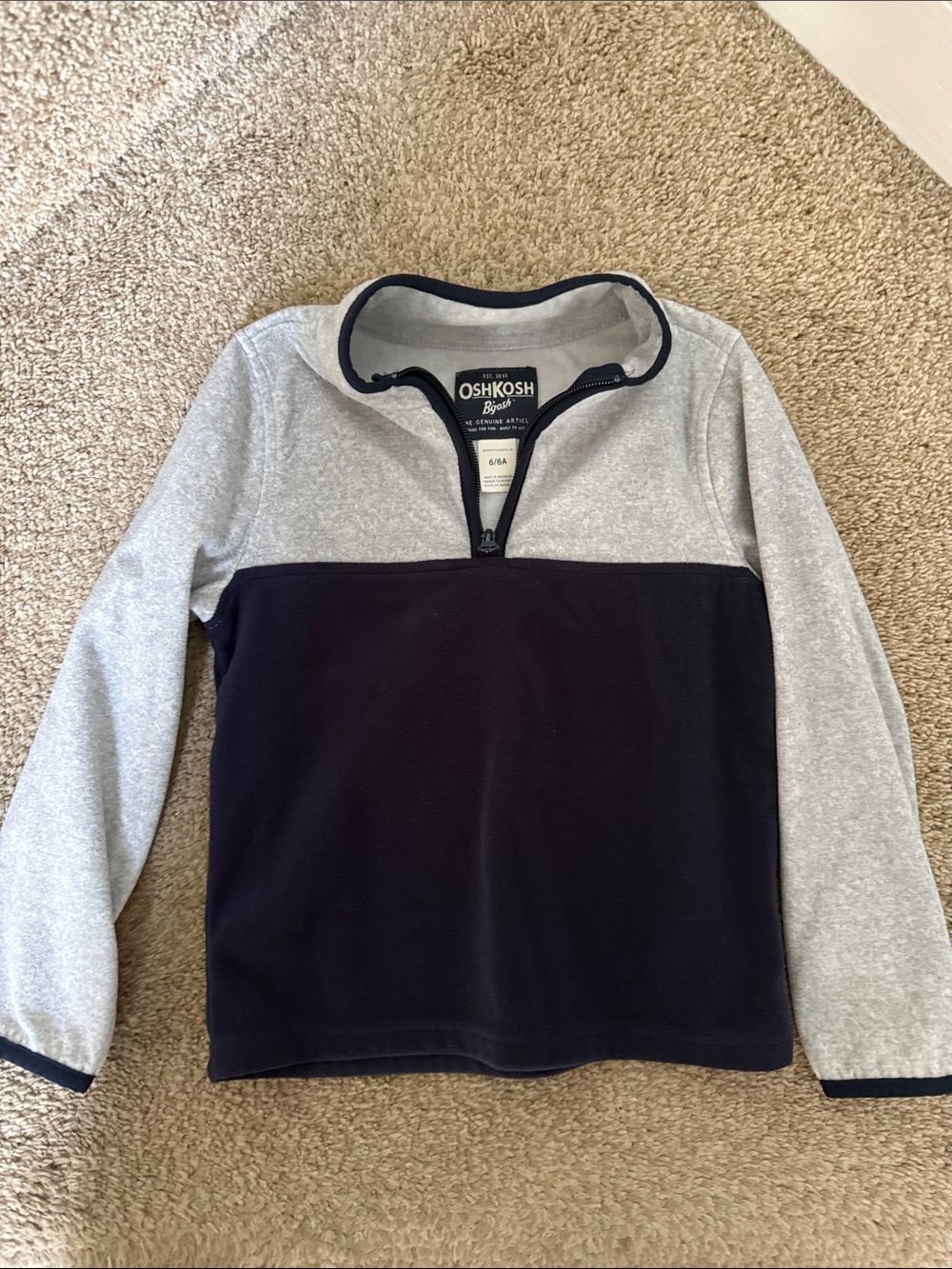 OshKosh B'gosh Navy and Gray Colorblock Quarter-Zip Hoodie size 6